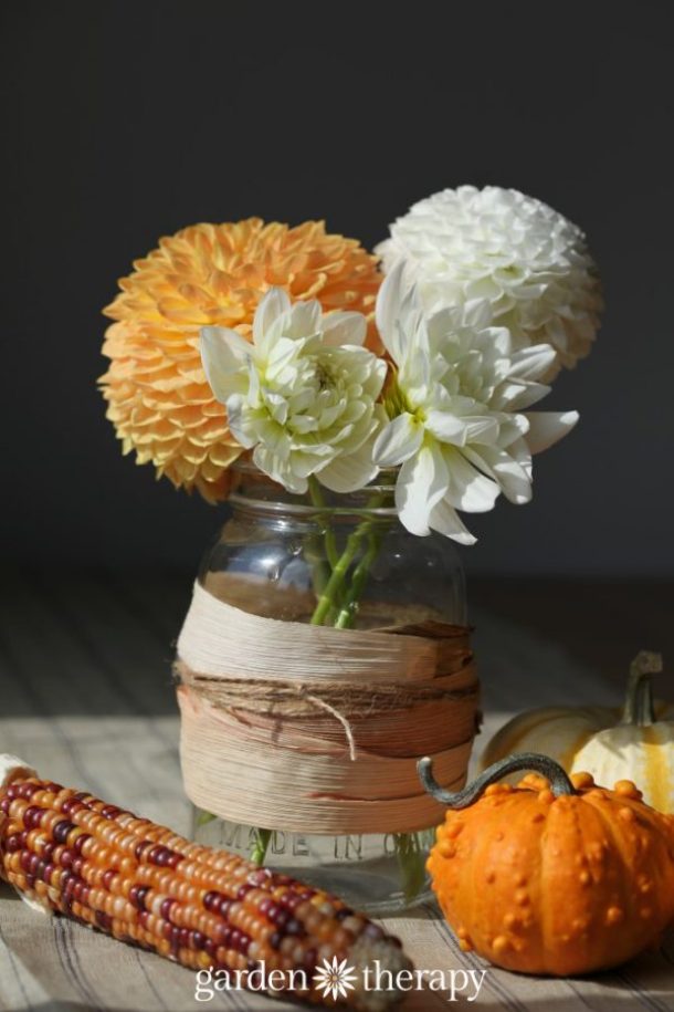 15 DIY Mason Jar Crafts For The Fall Season (Part 2) - fall DIY Mason Jar Crafts, DIY Mason Jar Crafts For The Fall Season, DIY Mason Jar Crafts, diy fall decor