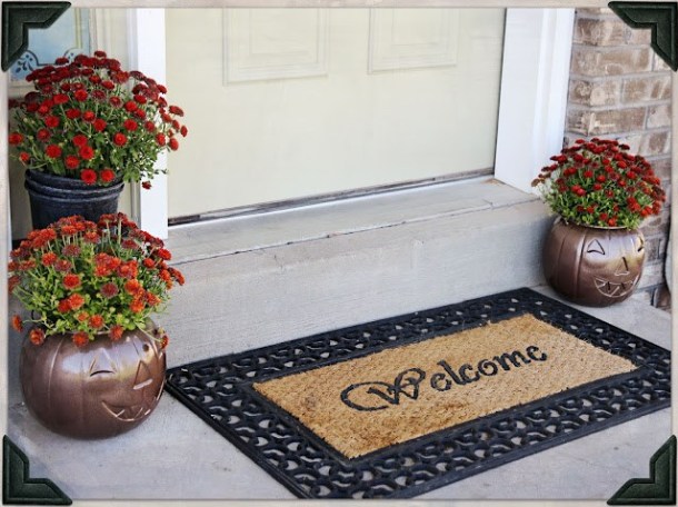 15 Cheap and Easy Fall Porch Decor Ideas (Part 2) - Fall Porch Decor Ideas, fall porch decor, DIY Fall Porch Decor Ideas