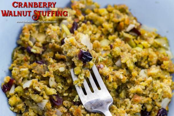 15 Thanksgiving Stuffing Recipes (Part 2) - Traditional Thanksgiving Recipes, Thanksgiving Stuffing Recipes, Thanksgiving Stuffing, Thanksgiving recipes