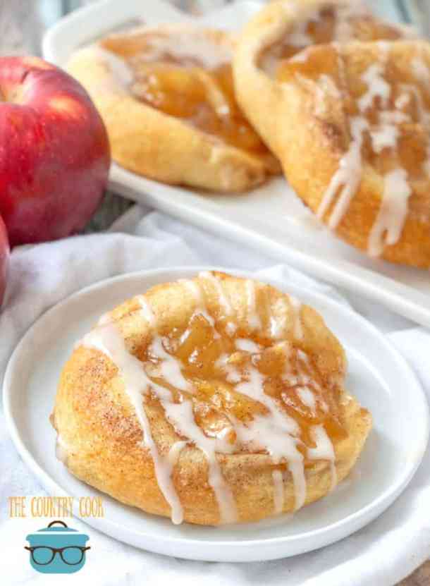 15 Irresistible Apple Desserts to Try This Fall (Part 2) - Holiday Apple Desserts, apple recipes, apple desserts