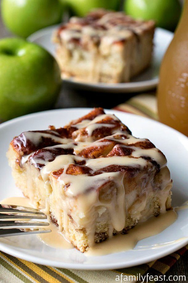 15 Irresistible Apple Desserts to Try This Fall (Part 1) - Holiday Apple Desserts, fall dessert recipes, apple recipes, apple desserts