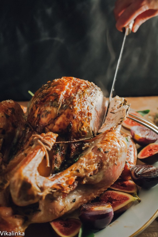 15 Best Thanksgiving Roast Turkey Recipes - Traditional Thanksgiving Recipes, Thanksgiving Turkey Recipes, Thanksgiving Turkey, Thanksgiving Roast Turkey Recipes, Thanksgiving recipes