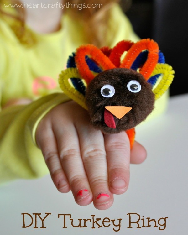 16 Easy DIY Thanksgiving Crafts for Kids - DIY Thanksgiving Decorating Ideas, DIY Thanksgiving Crafts for Kids, DIY Thanksgiving Crafts, DIY Thanksgiving