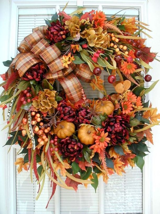 15 Farmhouse and Rustic DIY Thanksgiving Wreaths - DIY Thanksgiving Wreaths Ideas, DIY Thanksgiving Wreaths