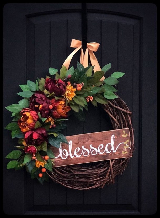 15 Farmhouse and Rustic DIY Thanksgiving Wreaths - DIY Thanksgiving Wreaths Ideas, DIY Thanksgiving Wreaths