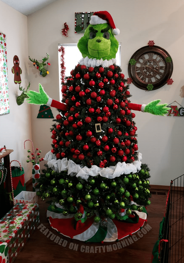 20 Stunning Christmas Tree Ideas 2019 (Part 3) - Farmhouse Christmas Trees, Diy Christmas tree, Christmas Tree Ideas, Christmas Tree Decorating Ideas