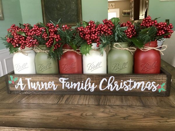 15 Best DIY Christmas Centerpieces (Part 1) - DIY Christmas Centerpieces, Diy Christmas, diy centerpiece, Christmas Centerpieces