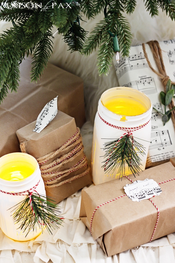 15 Magical Christmas Mason Jar DIY Projects - Mason Jar DIY Projects, Magical Christmas Mason Jar DIY Projects, Christmas Mason Jar