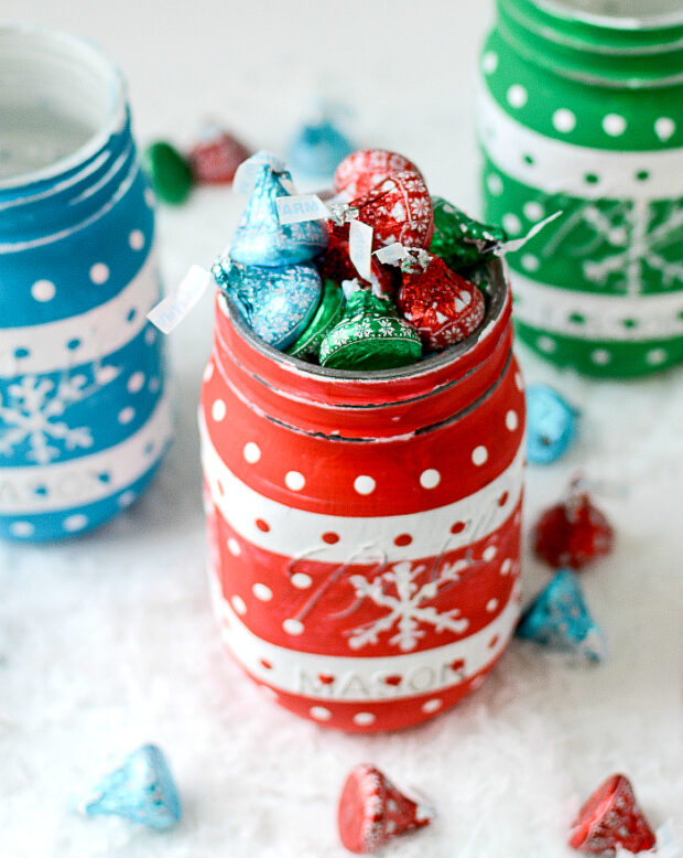 15 Magical Christmas Mason Jar DIY Projects - Mason Jar DIY Projects, Magical Christmas Mason Jar DIY Projects, Christmas Mason Jar