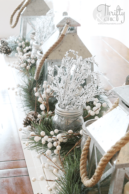 15 DIY Rustic Christmas Centerpieces - Rustic Christmas Centerpieces, Rustic Centerpieces, Rustic Centerpiece, DIY Christmas Centerpieces, Christmas Centerpieces