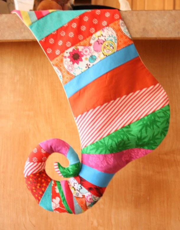 15 Easy Handmade Christmas Stockings (Part 2) - DIY Christmas Stocking Ideas, Diy Christmas stocking, Christmas Stockings