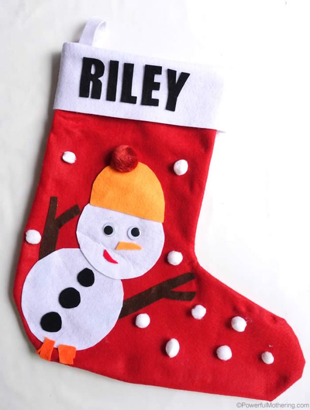 15 Easy Handmade Christmas Stockings (Part 2) - DIY Christmas Stocking Ideas, Diy Christmas stocking, Christmas Stockings