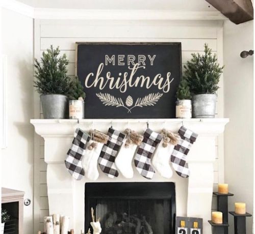 15 Rustic Christmas Mantel Decor Ideas - Rustic Christmas Mantel Decor Ideas, Rustic Christmas Mantel Decor, Rustic Christmas Decor Ideas, Mantel Decor Ideas, Christmas Mantel Ideas, Christmas mantel decoration