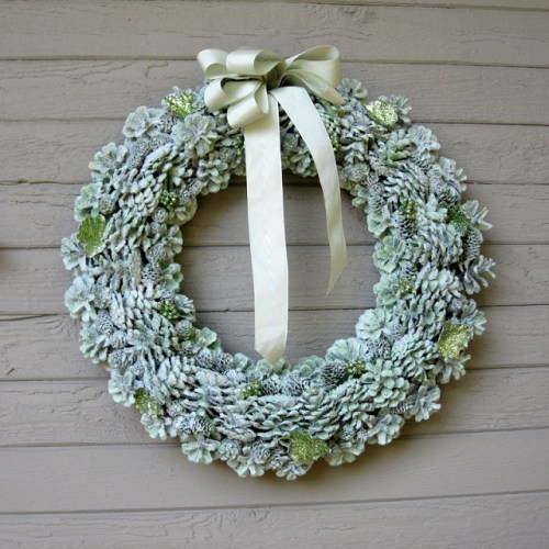 17 Cool DIY Rustic Christmas Wreath Ideas - DIY Rustic Christmas Wreath Ideas, DIY Rustic Christmas Wreath, DIY Rustic Christmas ideas, DIY Christmas Wreath Ideas