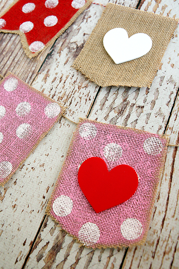 15 DIY Valentine's Day Decorations - diy Valentine's day decorations, DIY Valentine's Day Decoration, DIY Valentine's Day Decor Ideas, DIY Valentine's Day Decor