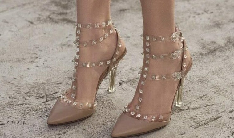 Beginner's Guide To Purchasing Luxury Designer Shoes Online Beginner's Guide To Purchasing Luxury Designer Shoes Online - Shoes, purchase, online, luxury, longevity, fashion, Details, designer, brand, authenticity