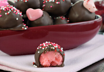 15 Valentine's Day Truffle Recipes (Part 2) - Valentine's Day Truffle Recipes, Valentine's day recipes, Valentine's day desserts, Truffle Recipes