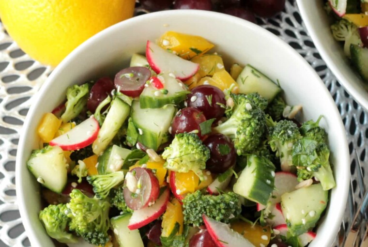15 Healthy Vegetarian Salad Recipes - Vegetarian Salad Recipes, Vegetarian Salad, vegetarian, Low Carb Vegetarian Meals, Healthy Vegetarian Salad Recipes