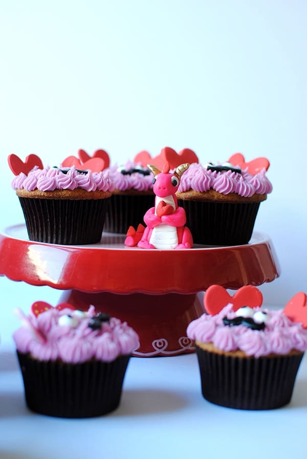 15 Cute Valentine's Day Cupcakes (Part 2) - Valentine's day desserts, Valentine's Day Cupcakes, Valentine's Day Cupcake Recipes