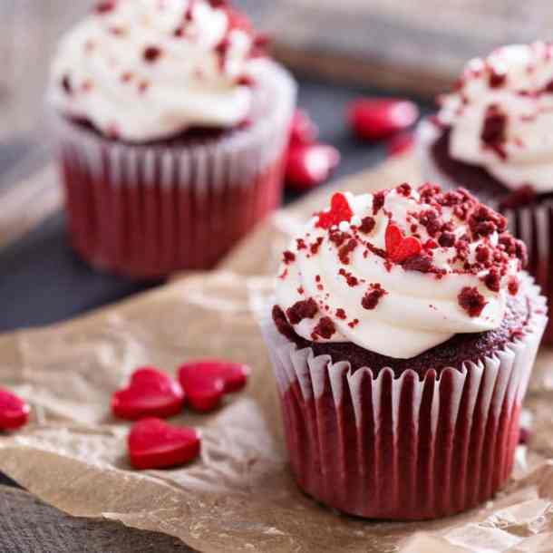 15 Cute Valentine's Day Cupcakes (Part 2) - Valentine's day desserts, Valentine's Day Cupcakes, Valentine's Day Cupcake Recipes