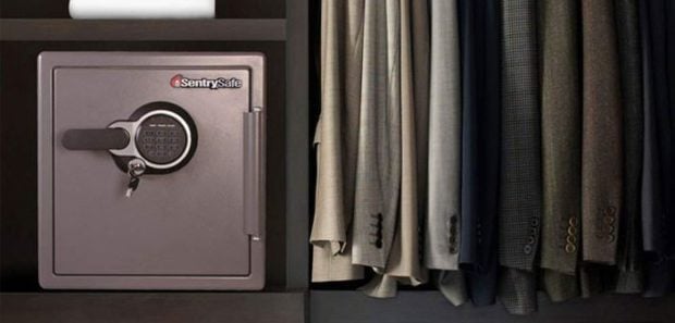 10 Things You Must Know Before Buying A Safe - small safe, safe, home