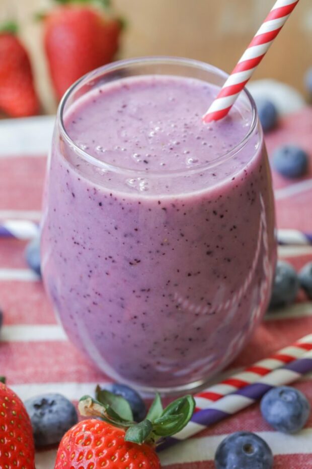 15 Healthy Smoothie Recipes (Part 1) - smoothie recipes, High Protein Natural Smoothie Recipes, Healthy Fall Smoothie Recipes