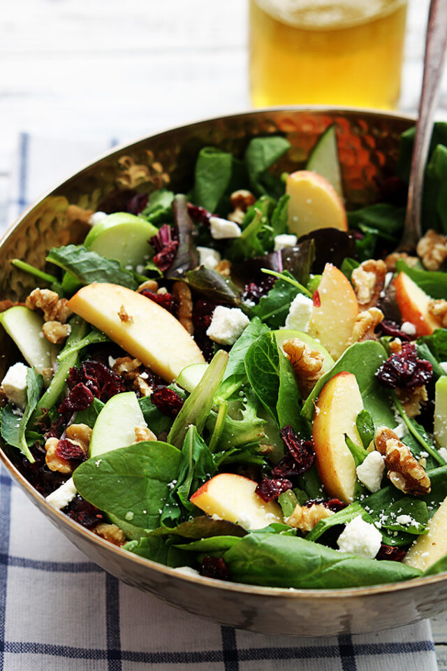 15 Healthy Vegetarian Salad Recipes