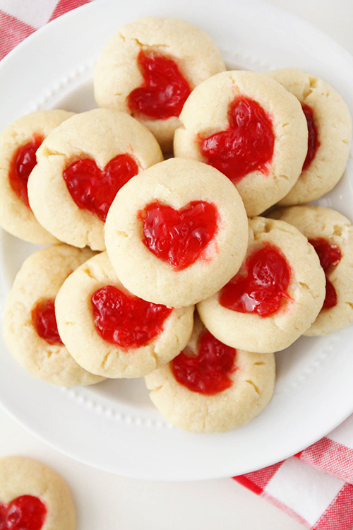 15 Valentine’s Day Cookie Recipes to Swoon Over - Valentine's day recipes, Valentine's Day Cookie Recipes