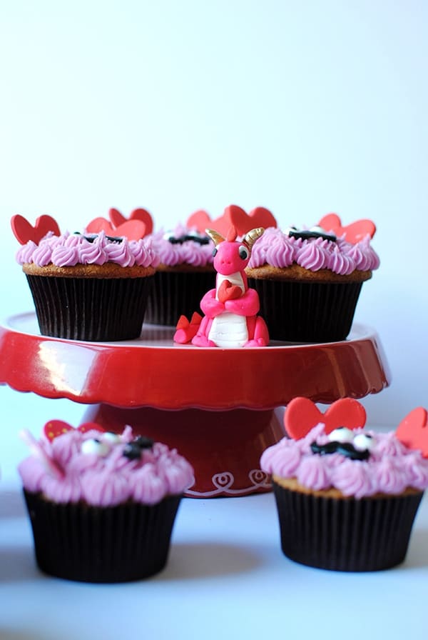 15 Valentine's Day Cupcake Ideas - Valentine's Day Cupcakes, Valentine's Day Cupcake Recipes, Valentine's Day Cupcake Ideas, Valentine's Day Cupcake