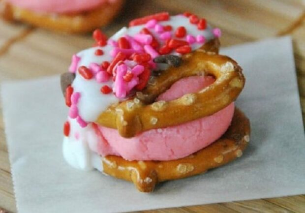 15 Valentine's Day Treats To Melt Your Heart (Part 3) - Valentine's Day Treats, Valentine's day recipes, Valentine's day desserts