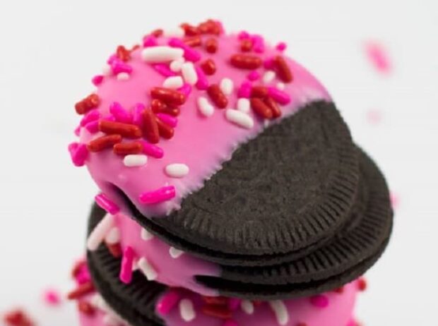 15 Valentine's Day Treats To Melt Your Heart (Part 2) - Valentine's Day Treats, Valentine's day recipes, Valentine's day desserts