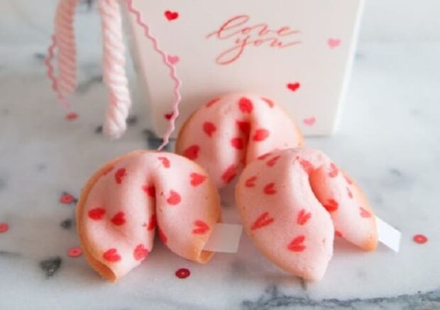 15 Valentine's Day Treats To Melt Your Heart (Part 1) - Valentine's Day Treats, Valentine's day recipes, Valentine's day desserts