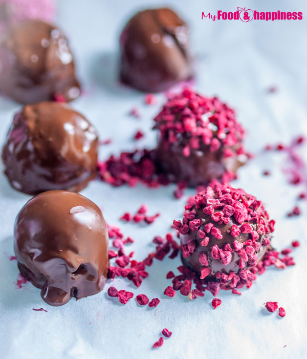 15 Valentine's Day Truffle Recipes (Part 2) - Valentine's Day Truffle Recipes, Valentine's day recipes, Valentine's day desserts, Truffle Recipes