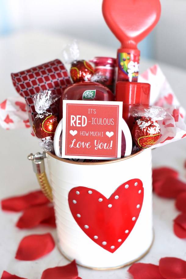 15 DIY Valentine's Day Gifts - Gift Ideas for Everyone - diy Valentine's day gifts for kids, diy Valentine's day gifts for him, diy Valentine's day gifts for her, diy Valentine's day gifts