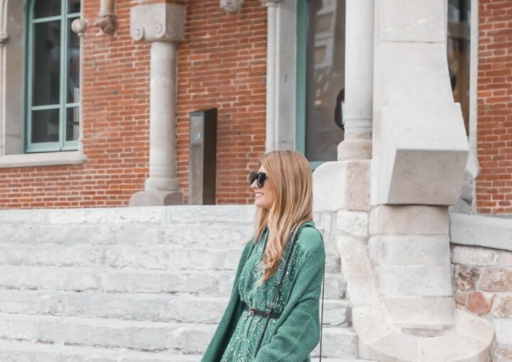 Lovely Floral Dresses and Skirts for Early Spring Days Lovely Floral Dresses and Skirts for Early Spring Days - floral spring, floral skirt, floral outfit ideas, floral dresses