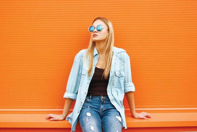 Chambray vs. Denim: When to Wear, Differences and Style Tips Chambray vs. Denim: When to Wear, Differences and Style Tips - tips, style, fashion, fabric, denim, cotton, chambray