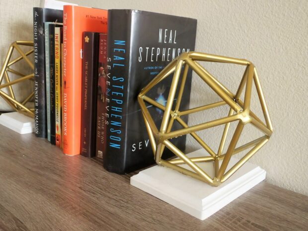 14 Cool DIY Bookends That Are Easy to Make - DIY Bookends, Bookends
