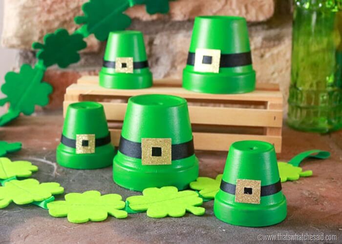 Easy DIY St. Patrick's Day Home Decorations (Part 1) - St. Patrick's Day Crafts, Diy St. Patrick's Day Decorations, DIY Decoration Ideas For St. Patrick's Day
