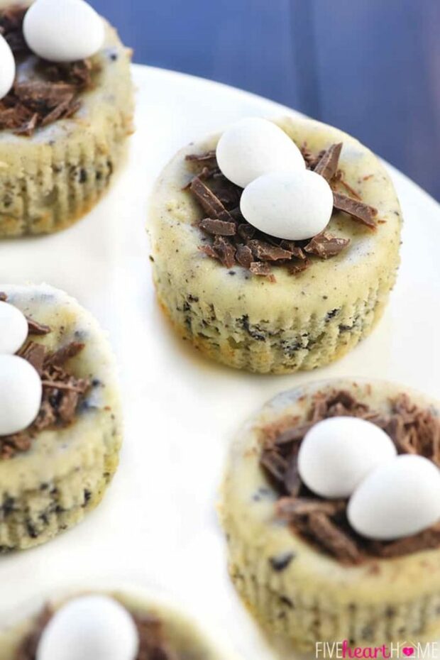 15 Desserts to Make for Easter - Easter Sweet Treats, Easter recipes, Easter desserts, Easter