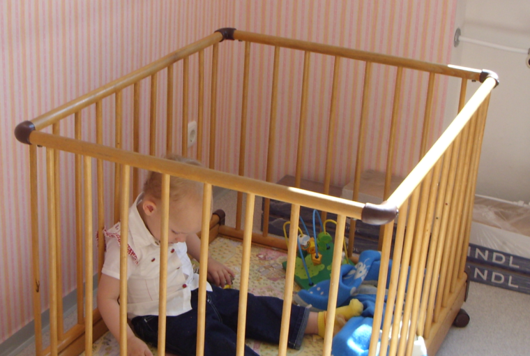 New or Used: What You Can and Can't Buy for a Baby New or Used: What You Can and Can't Buy for a Baby - reuse, Baby Blanket Patterns, baby bath, baby