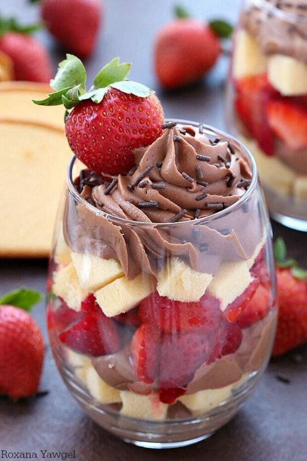 The Best Chocolate Parfait Recipes - Parfait Recipes, Chocolate Parfait Recipes, Chocolate Parfait