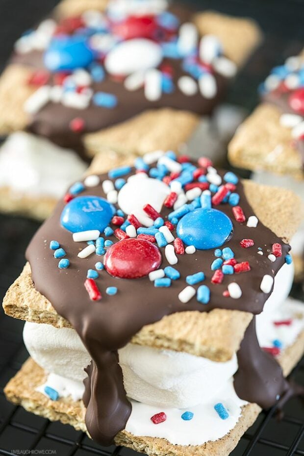 15 Easy Fourth Of July Dessert Recipes - Fourth Of July Dessert Recipes, Fourth Of July Dessert, 4th of July Party Ideas, 4th of July desserts