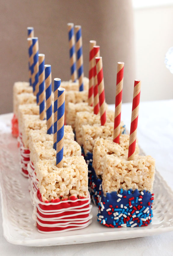 15 Festive 4th of July Party Ideas - 4th of July Party Ideas, 4th of July party, 4th of July diy decor, 4th of July desserts