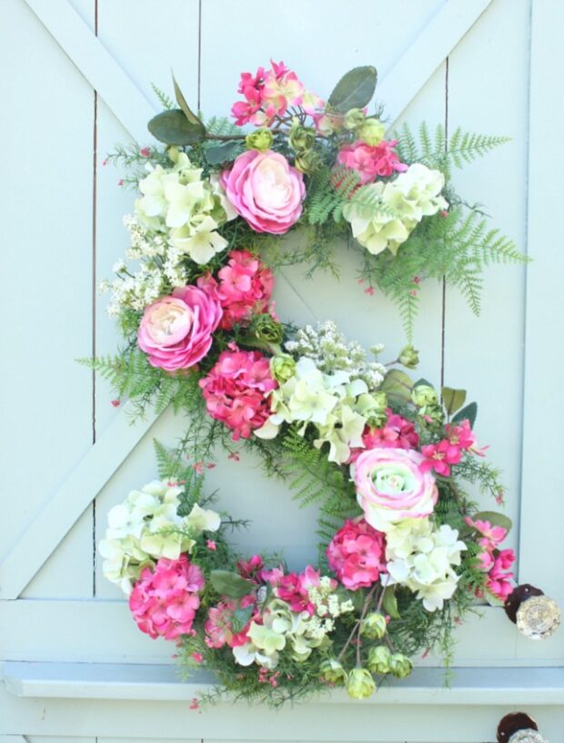 13 DIY Summer Wreaths - DIY Summer Wreaths, diy summer wreath, diy summer projects, DIY summer