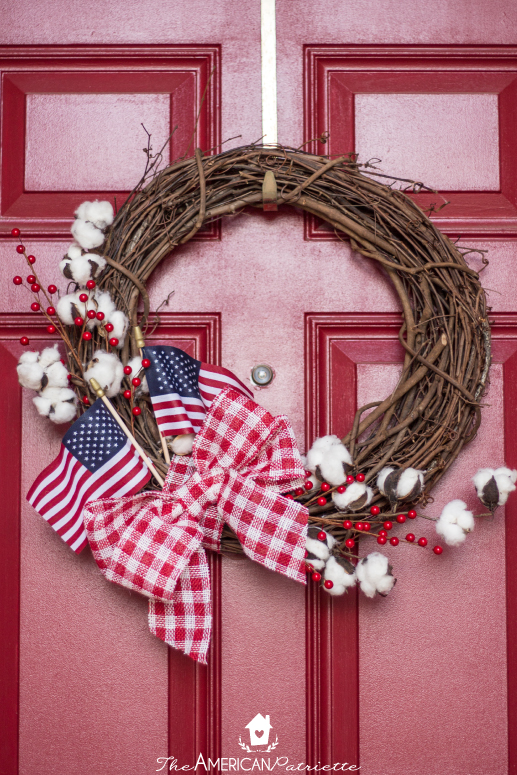 15 Great DIY 4th Of July Wreaths (Part 1) - DIY 4th Of July Wreaths, DIY 4th Of July Wreath, 4th Of July Wreaths, 4th of July Wreath, 4th of July diy wreath