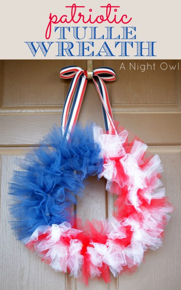 15 Great DIY 4th Of July Wreaths (Part 1) - DIY 4th Of July Wreaths, DIY 4th Of July Wreath, 4th Of July Wreaths, 4th of July Wreath, 4th of July diy wreath