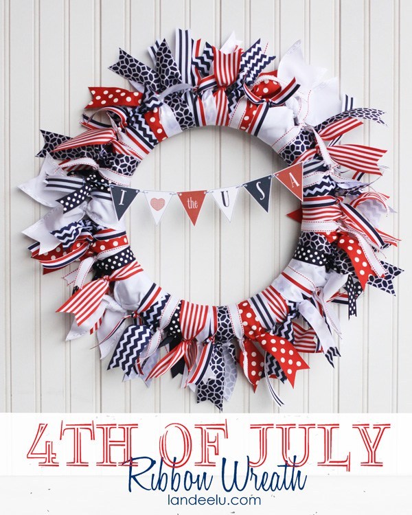 15 Great DIY 4th Of July Wreaths (Part 1) - DIY 4th Of July Wreaths, DIY 4th Of July Wreath, 4th Of July Wreaths, 4th of July Wreath, 4th of July diy wreath