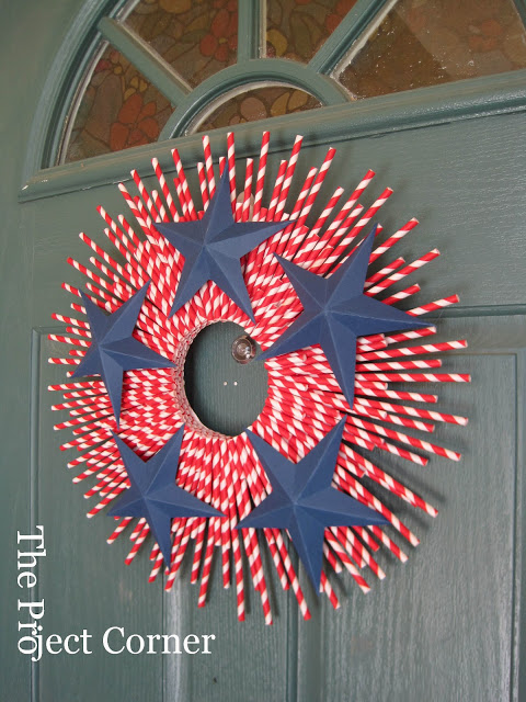 15 Great DIY 4th Of July Wreaths (Part 2) - Patriotic DIY 4th Of July Decor Ideas, DIY 4th Of July Wreaths, DIY 4th Of July Wreath