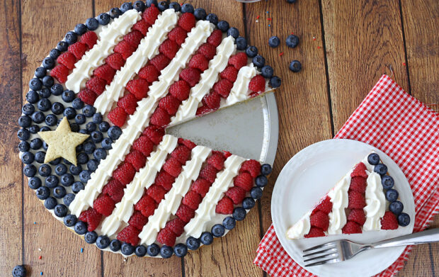 The Best Delicious 4th Of July Dessert Ideas and Recipes (Part 1) - 4th of July recipes, 4th of July desserts, 4th Of July Dessert Ideas