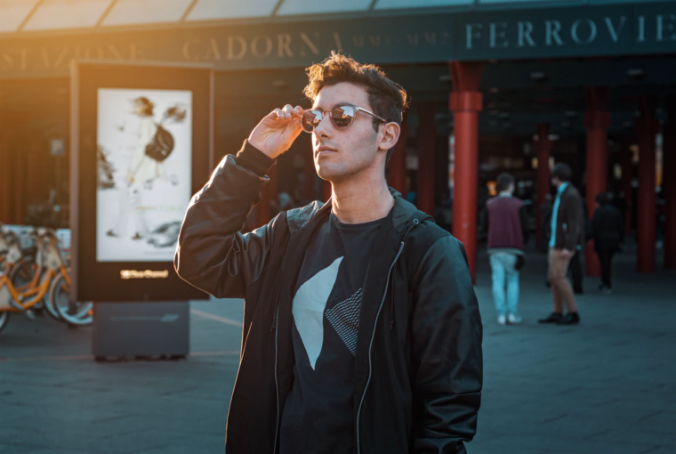 Trending Hairstyles And Ways to Hide a Bald Spot Trending Hairstyles And Ways to Hide a Bald Spot - photo editor, hide, hairstyle, bald spot